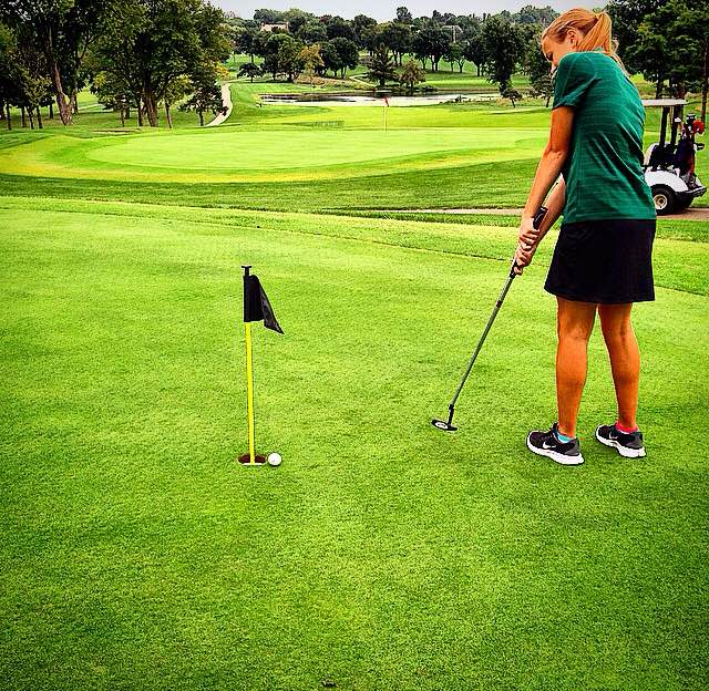 Girls+Golf+off+to+a+great+start