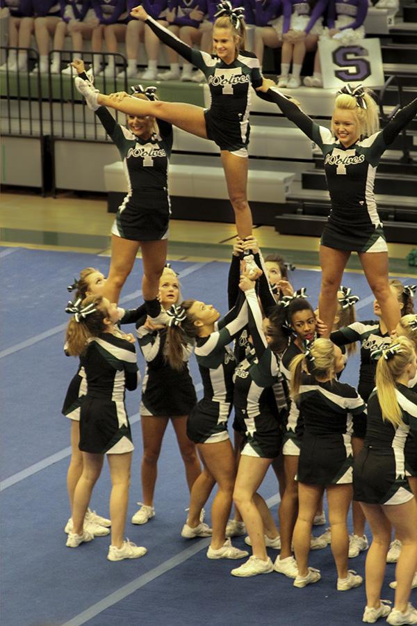 cheerpic1