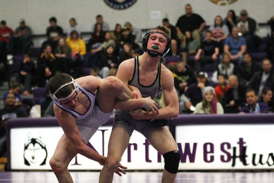 Gallery: Varsity and JV wrestling at EKL