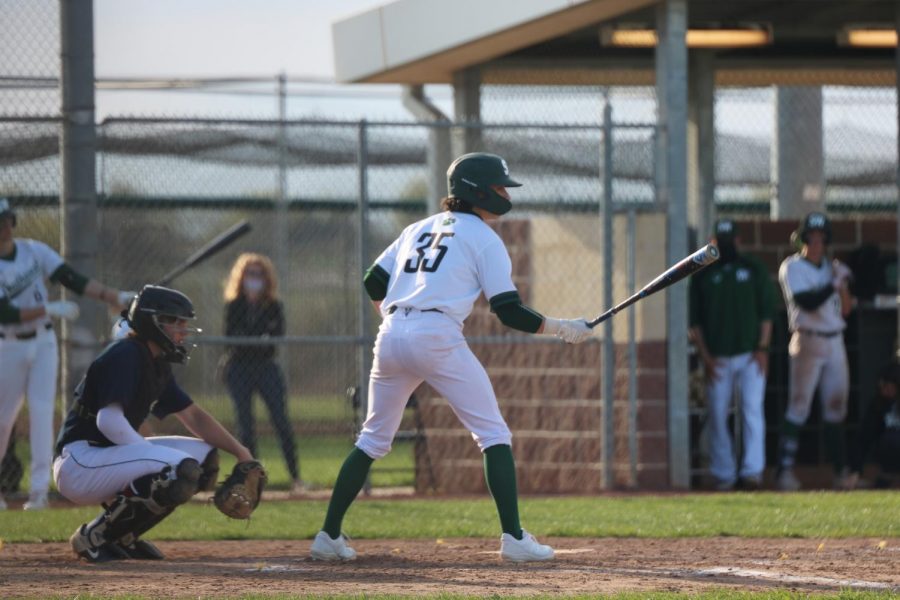 VarsityBaseball_04132021_Rodlund_0003