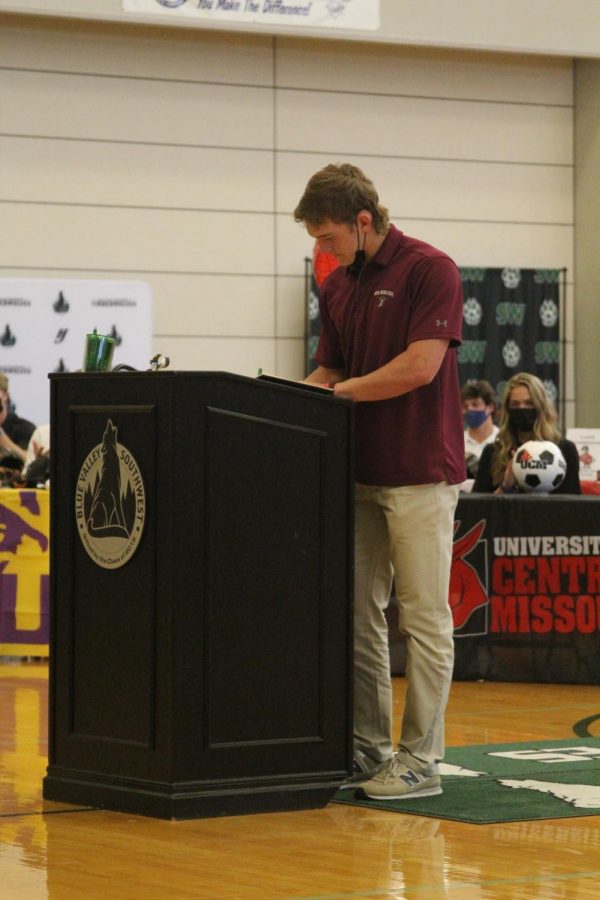 Kilgore Signing