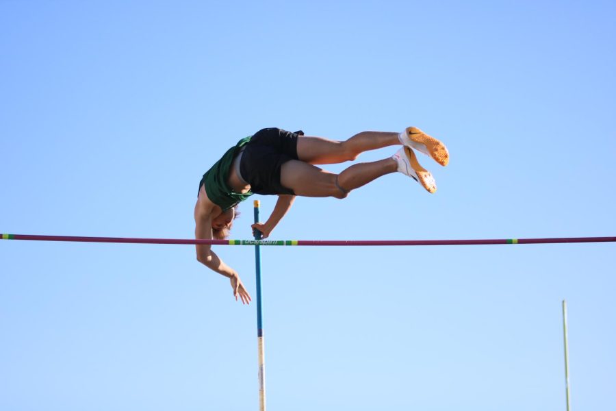 VTrackmeet_04072023_Elliot_4011