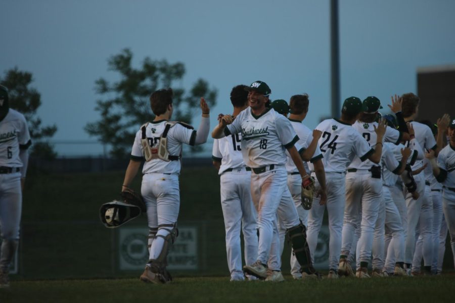 VarsityBaseballSeniorNightvsBonnerSprings_051223_Palmieri_8021