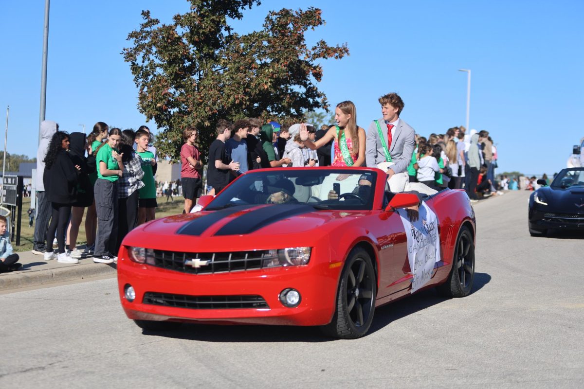 HomecomingParade&Assembly_10212025_Espelien_0102