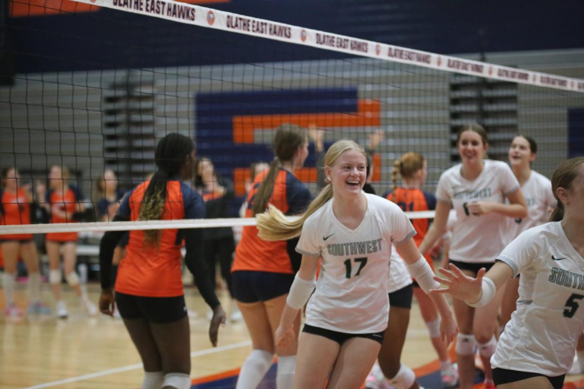JVVolleyballvsOlatheEast_10212025_Kemp_0021