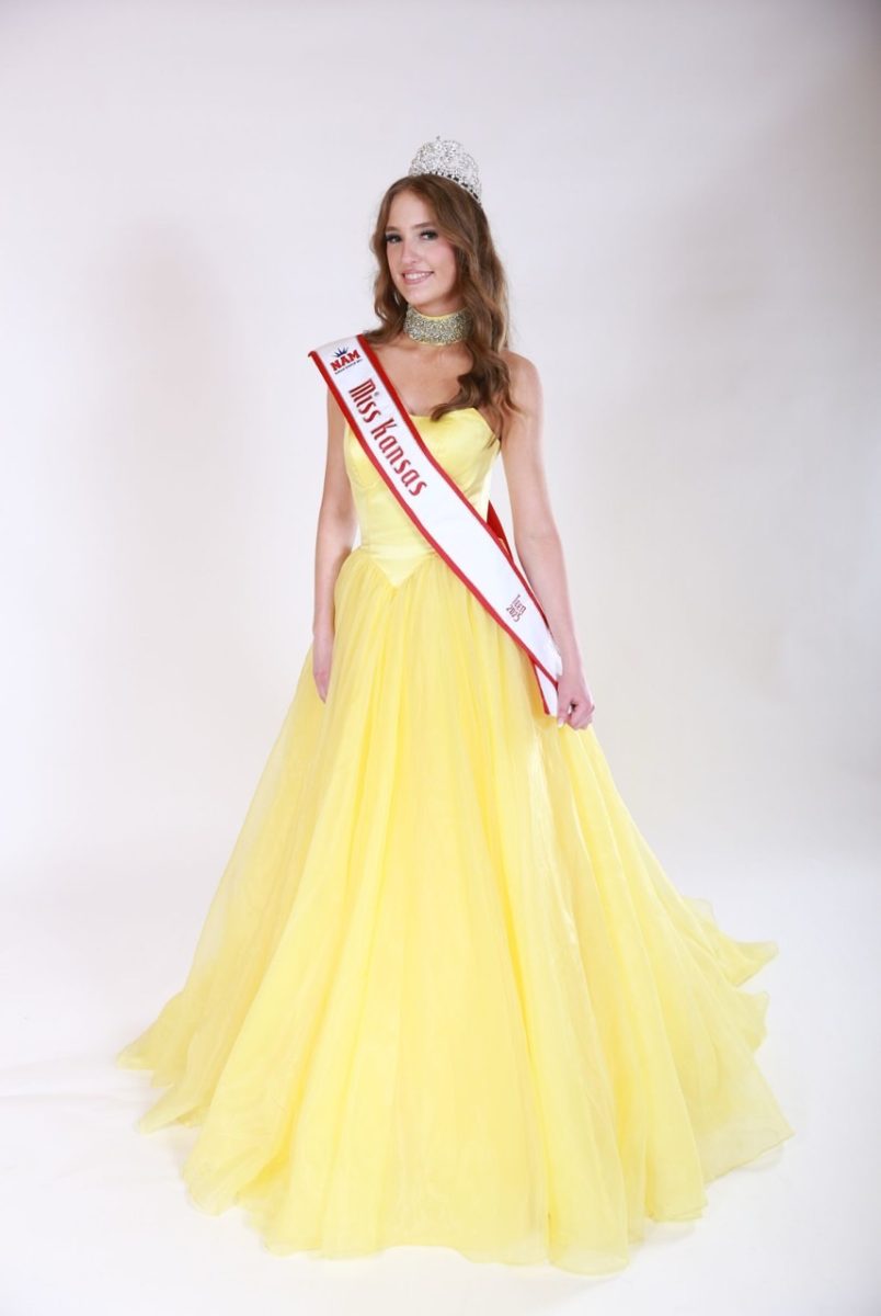 Senior Ellery Johnson discusses competing in pageants