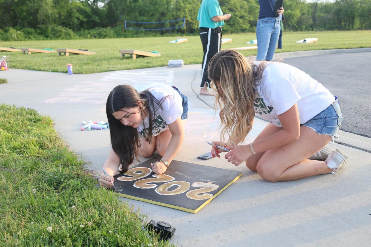 SeniorSunset_05152026_Lawrence_0011